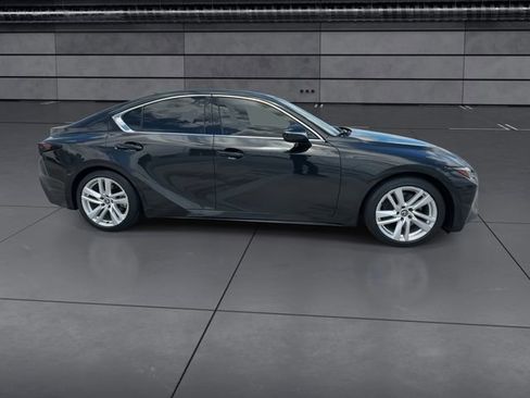 Used 2023 Lexus IS 300 w/ Comfort Package RWD image 9