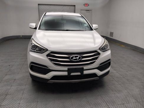 Used 2018 Hyundai Santa Fe Sport image 14