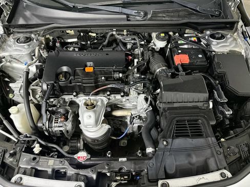 Used 2022 Honda Civic Sport image 9