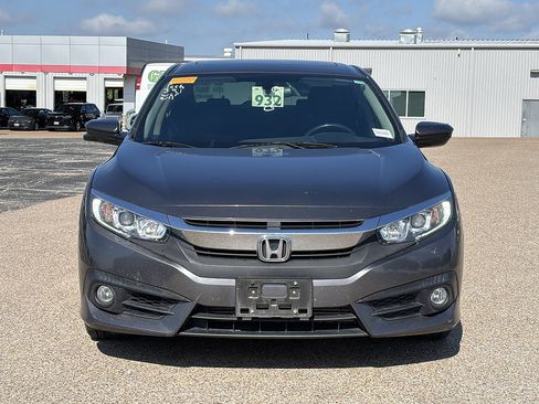 Used 2018 Honda Civic EX-T image 3