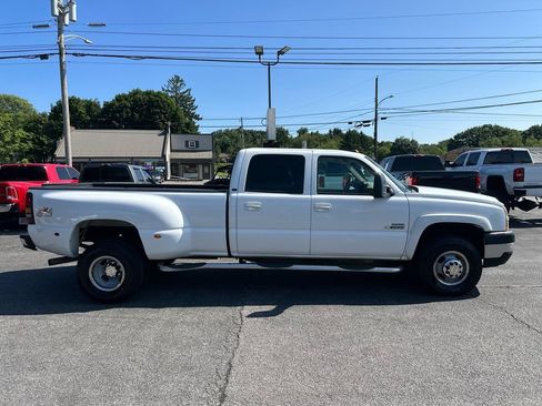 Used 2006 Chevrolet Silverado 3500 LT w/ Heavy-Duty Power Package AWD/4WD image 5