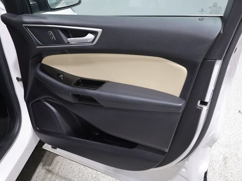 Used 2019 Ford Edge SEL w/ Equipment Group 201A AWD/4WD image 27