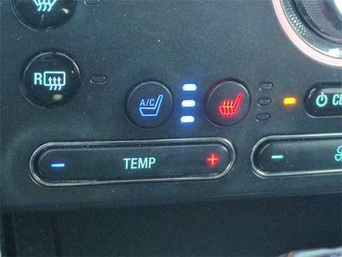 Certified 2018 Ford Explorer Platinum image 23