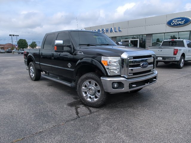 Used 2016 Ford F250 Lariat w/ Lariat Chrome Package AWD/4WD image 3