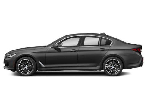 Used 2021 BMW 540i w/ Premium Package RWD image 3
