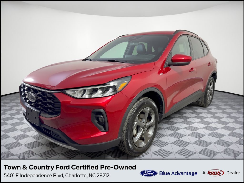 Used 2025 Ford Escape ST-Line Select AWD/4WD image 1