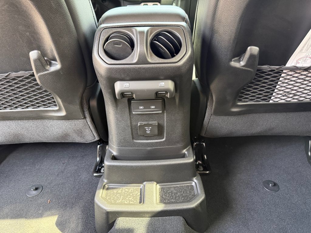 New 2025 Jeep Wrangler Unlimited Sahara AWD/4WD image 26