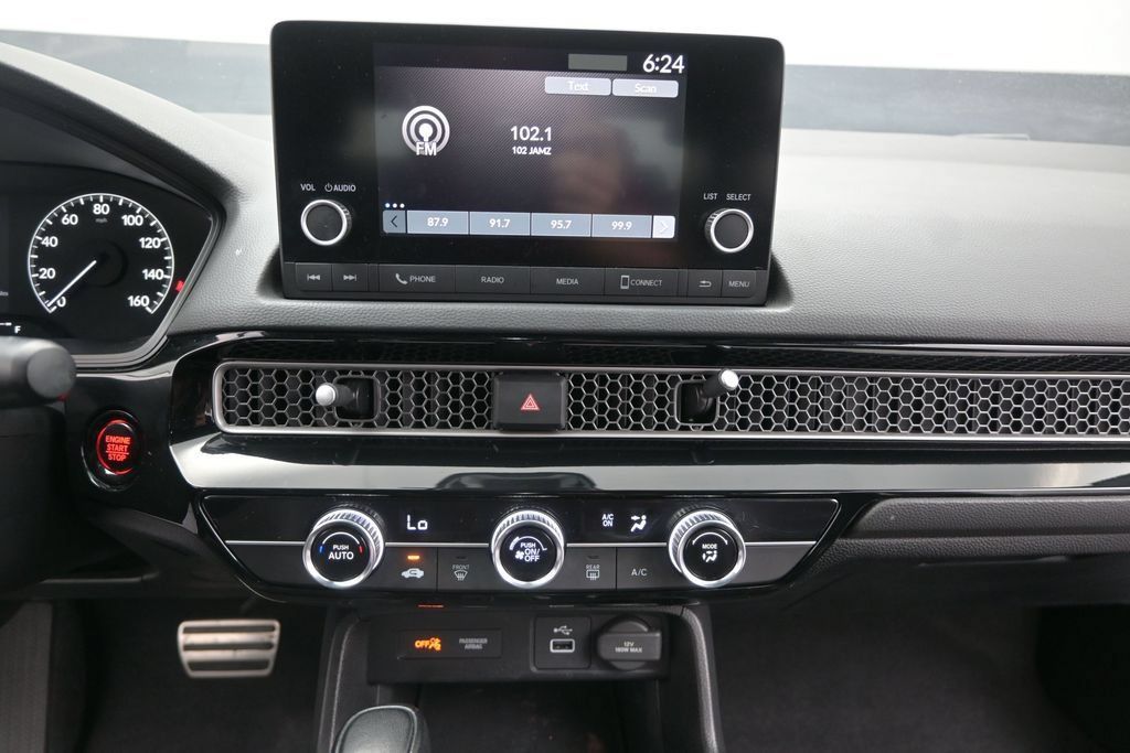 Used 2024 Honda Civic Sport image 17