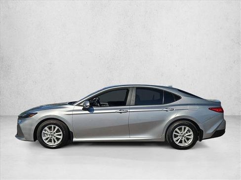 Used 2026 Toyota Camry LE w/ Convenience Package FWD image 9