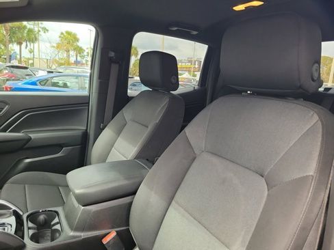 Used 2023 Chevrolet Colorado Trail Boss image 20