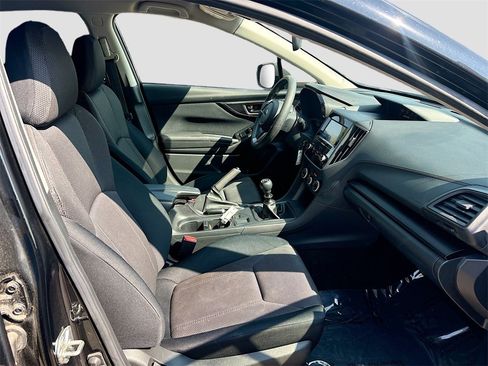 Used 2022 Subaru Crosstrek 2.0i image 27