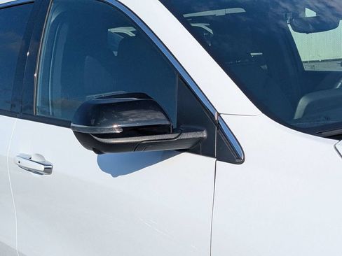 Used 2026 Chevrolet Traverse High Country w/ LPO, Floor Liner Package FWD image 10