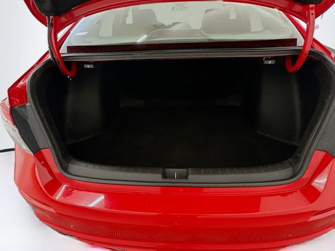 Used 2025 Honda Civic Sport image 29