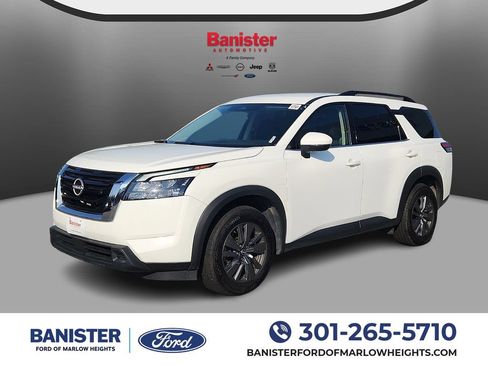 Used 2024 Nissan Pathfinder SV AWD/4WD image 1