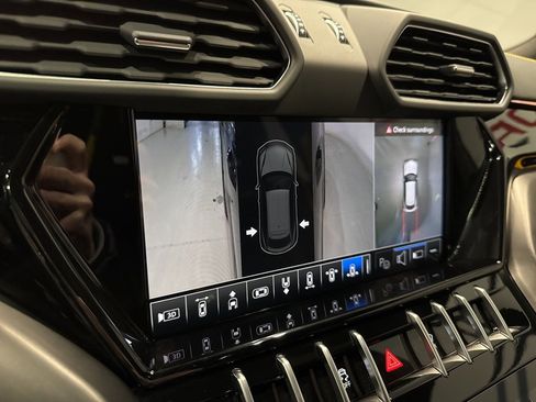 Used 2024 Lamborghini Urus S image 43