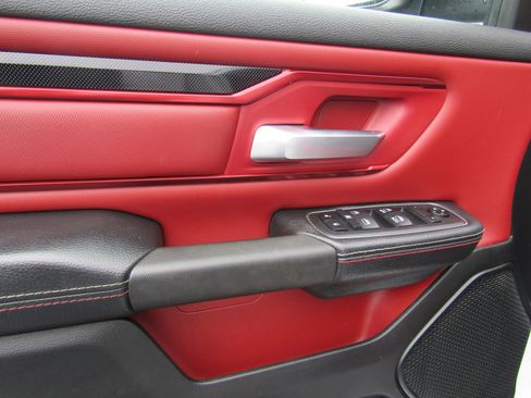 Used 2019 RAM 1500 Rebel w/ Rebel Level 2 Equipment Group AWD/4WD image 32
