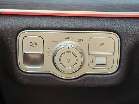 Certified 2022 Mercedes-Benz GLE 350 4MATIC image 35