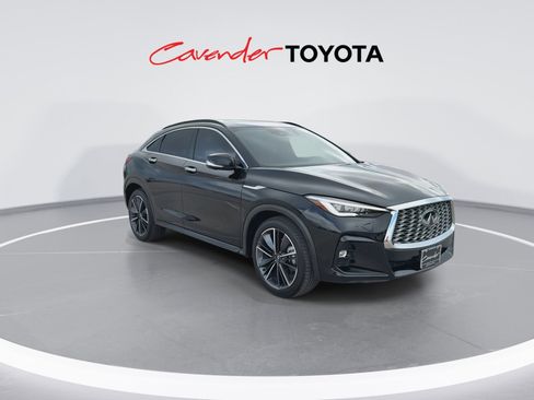 Used 2025 INFINITI QX55 Sensory AWD/4WD image 2