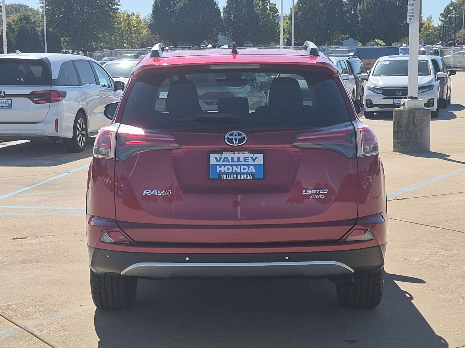Used 2016 Toyota RAV4 Limited AWD/4WD image 7