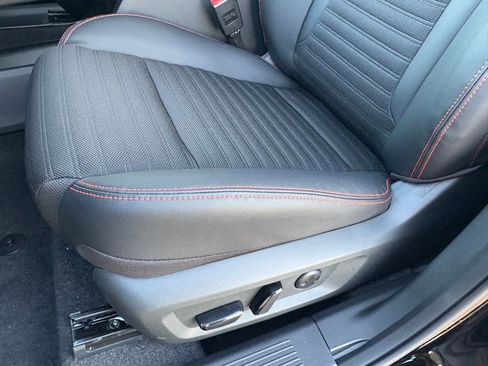 New 2026 Nissan Rogue SV image 20