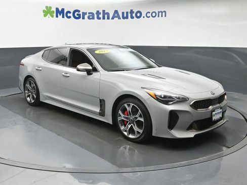Used 2019 Kia Stinger GT1 AWD/4WD image 2