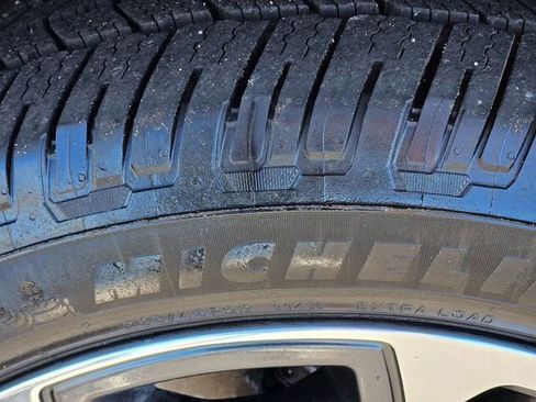 Used 2020 RAM 1500 Limited image 11