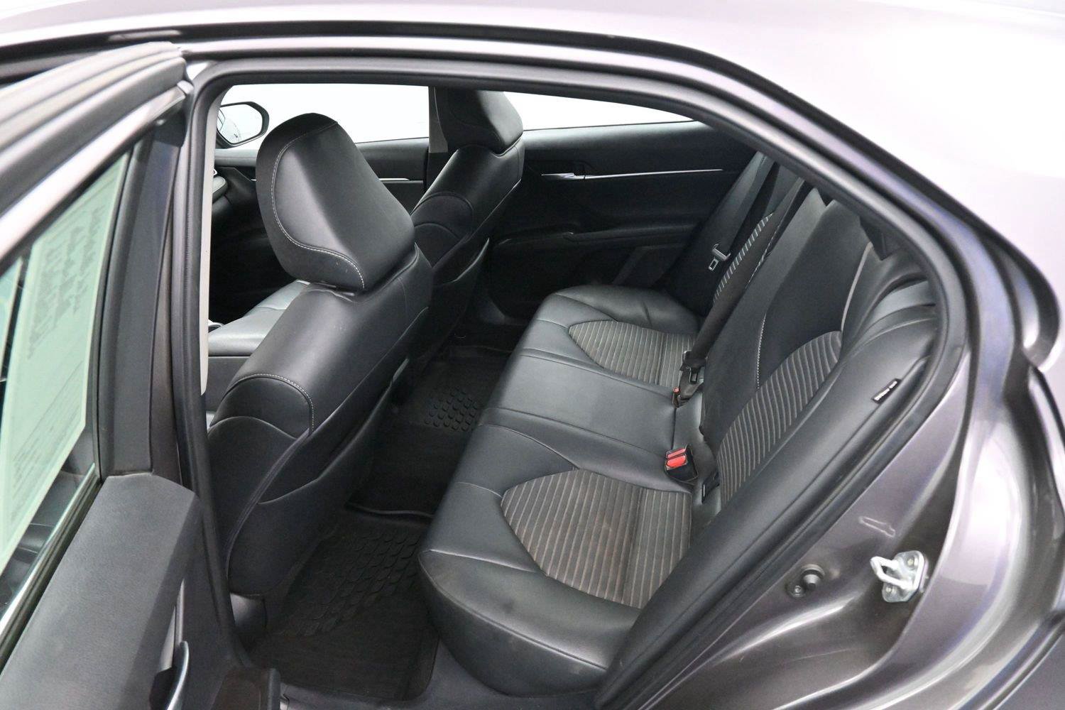 Used 2023 Toyota Camry SE FWD image 26