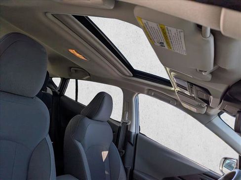 Certified 2025 Subaru Crosstrek 2.0i Premium image 21