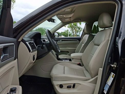 Used 2022 Volkswagen Atlas SE FWD image 13