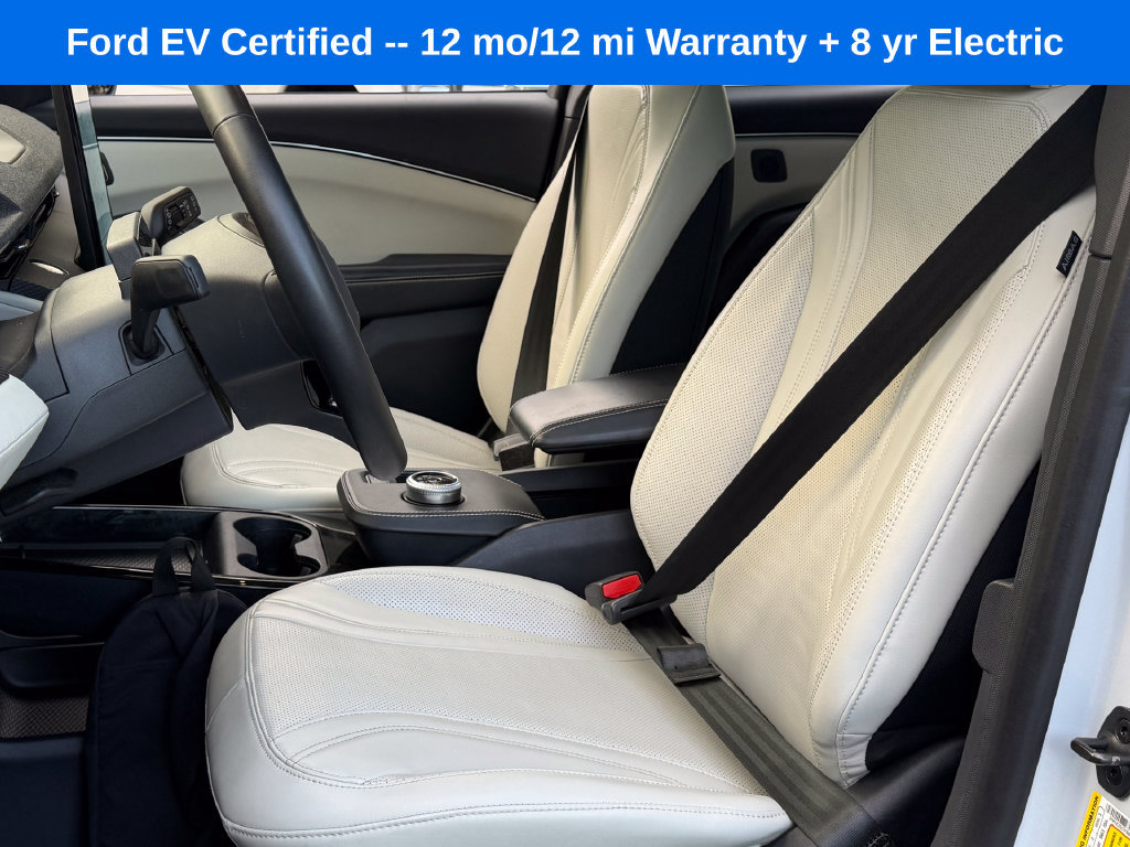 Used 2023 Ford Mustang Mach-E Premium AWD/4WD image 31