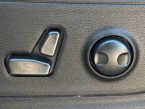 Used 2022 RAM 1500 Big Horn AWD/4WD image 25