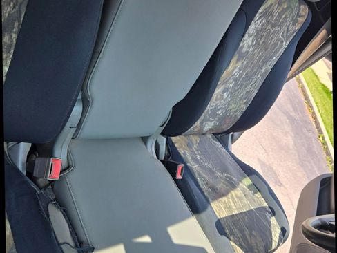 Used 2015 GMC Sierra 2500 4x4 Regular Cab w/ Snow Plow Prep Package image 16