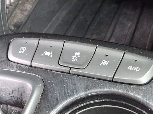 Used 2021 Chevrolet TrailBlazer LS AWD/4WD image 24