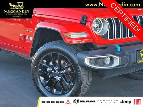 Certified 2024 Jeep Wrangler Unlimited Sahara AWD/4WD image 5