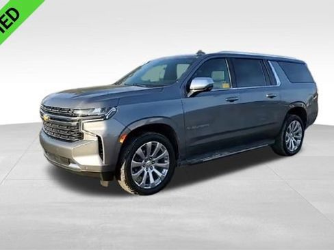 Certified 2022 Chevrolet Suburban Premier w/ Premium Package image 5