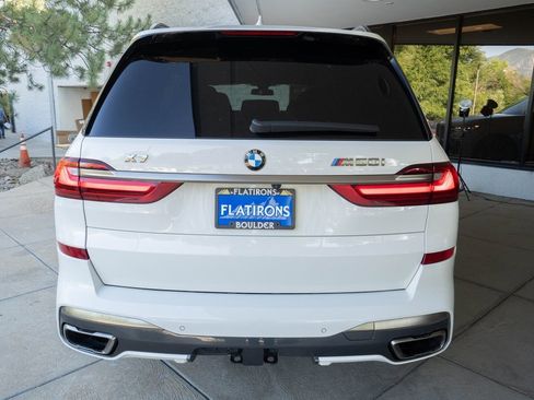 Used 2020 BMW X7 M50i w/ Dynamic Handling Package image 3