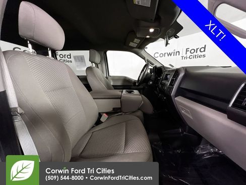 Used 2018 Ford F150 XLT AWD/4WD image 16