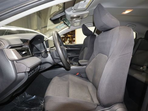 Used 2025 Toyota Camry LE image 22