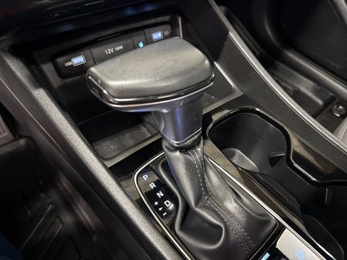 Used 2022 Hyundai Santa Cruz SEL Premium image 28