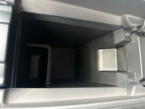 Used 2023 Nissan Rogue SV w/ SV Premium B Package image 27