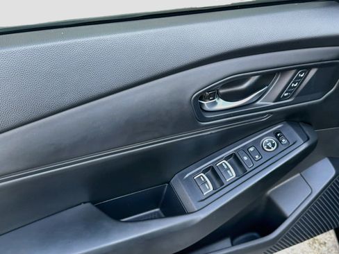 Certified 2023 Honda Accord EX-L image 16