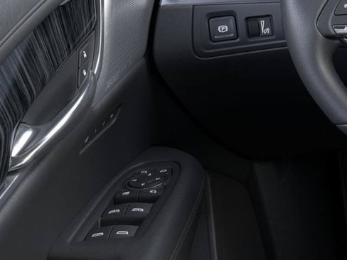 Certified 2025 Cadillac XT6 Premium Luxury FWD image 23