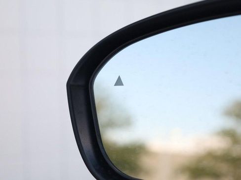 New 2026 Nissan Kicks SV image 19