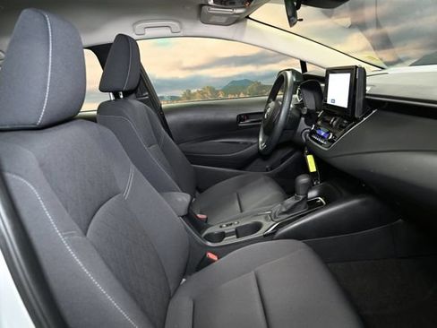 Used 2023 Toyota Corolla LE w/ Carpet Mat Package (TMS) FWD image 47
