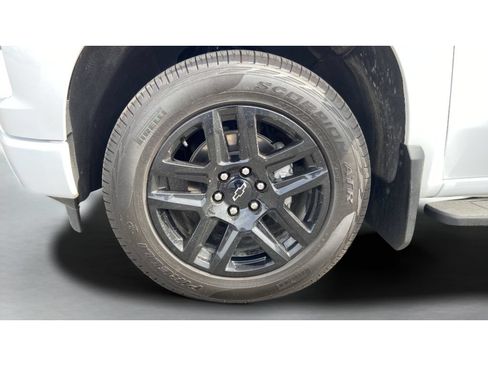 Used 2024 Chevrolet Silverado 1500 RST w/ Convenience Package II AWD/4WD image 20