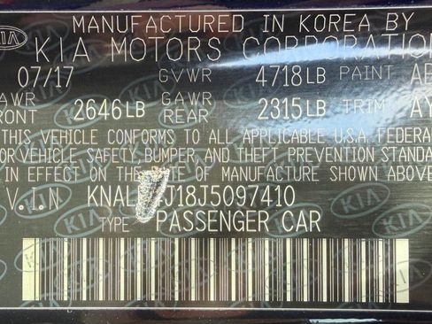 Used 2018 Kia Cadenza Premium FWD image 31