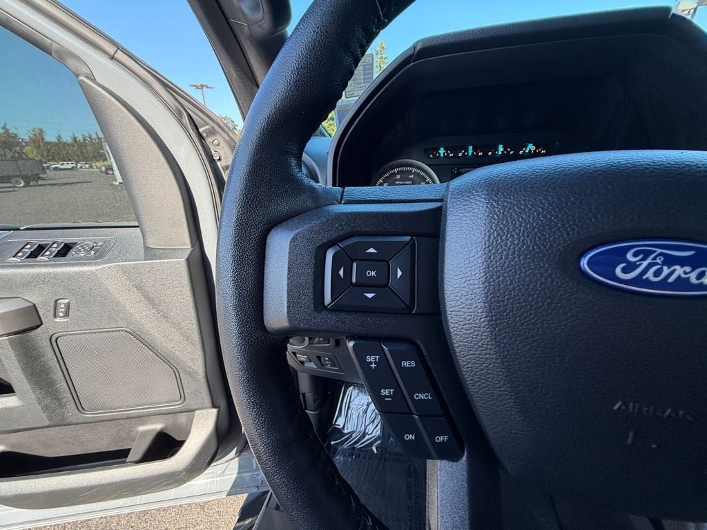 Used 2020 Ford F150 XLT w/ Equipment Group 302A Luxury AWD/4WD image 15
