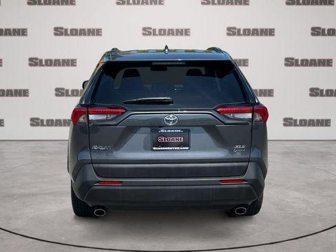 Used 2025 Toyota RAV4 XLE AWD/4WD image 4