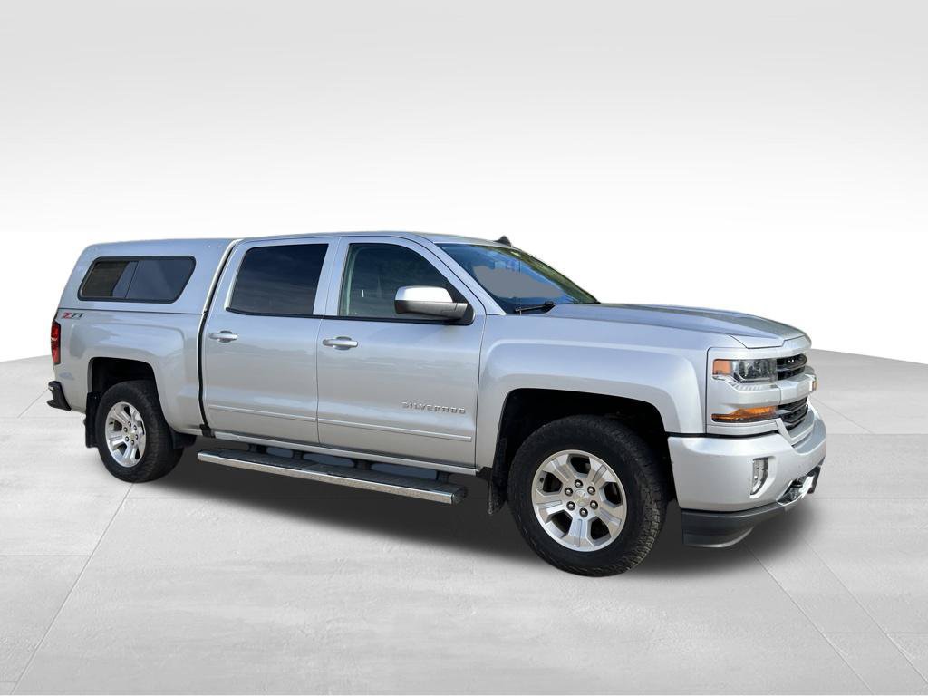 Used 2017 Chevrolet Silverado 1500 LT w/ All Star Edition AWD/4WD image 2