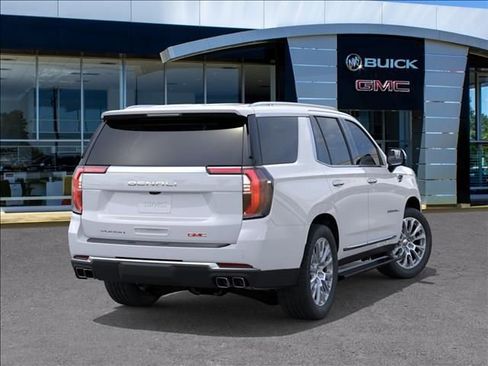 New 2026 GMC Yukon Denali w/ Sun & Power Step Package AWD/4WD image 4